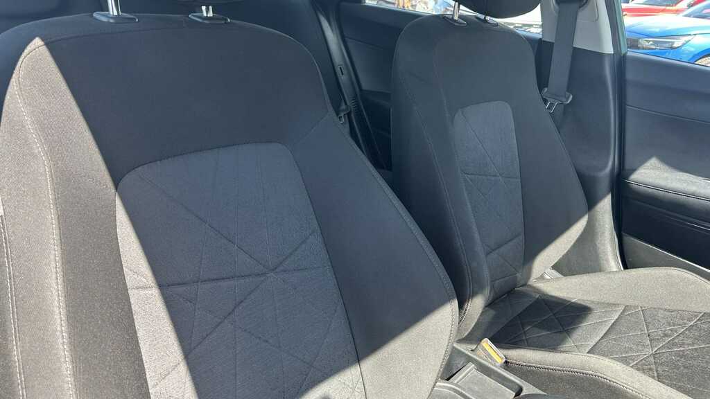 Hyundai Bayon Ultimate Grey #14