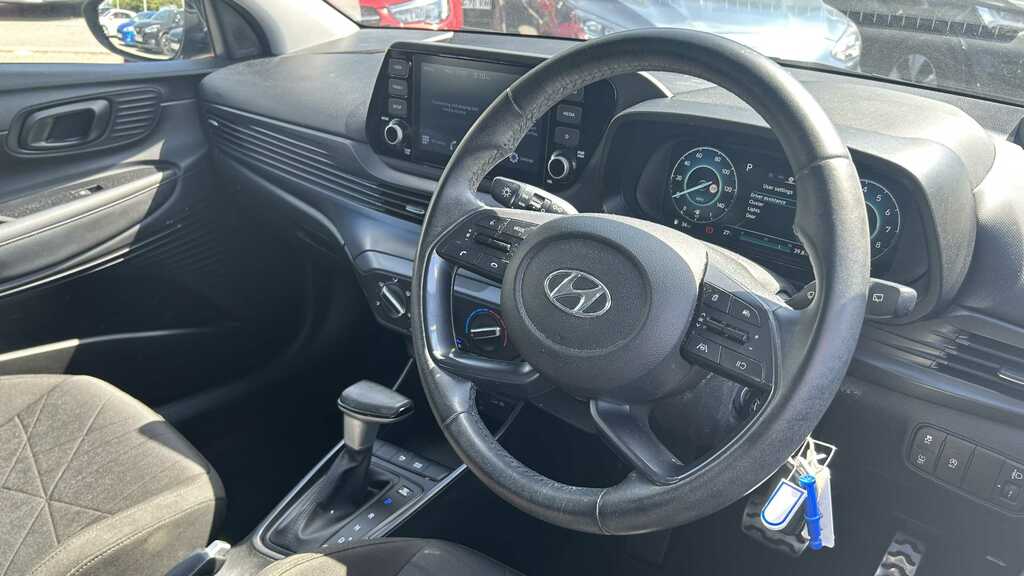 Hyundai Bayon Ultimate Grey #13