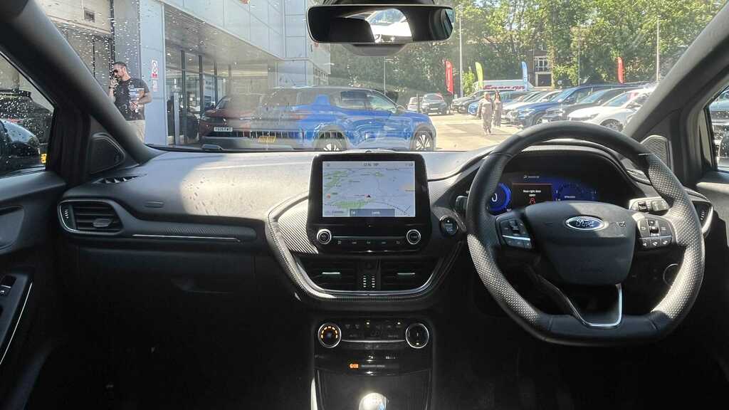 Ford Puma St-line Black #8