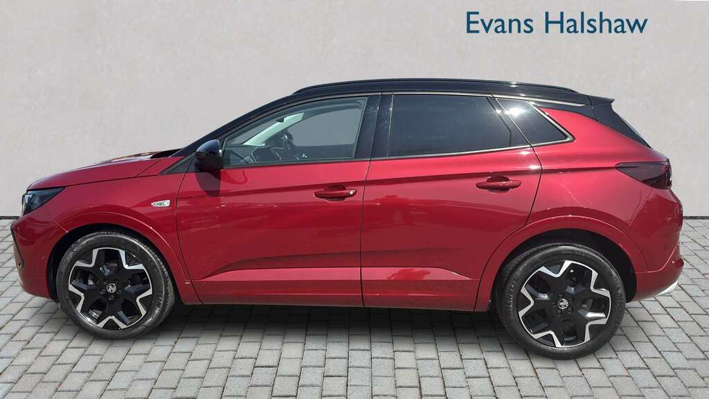 Vauxhall Grandland 1.2 Turbo Ultimate 2023 Red