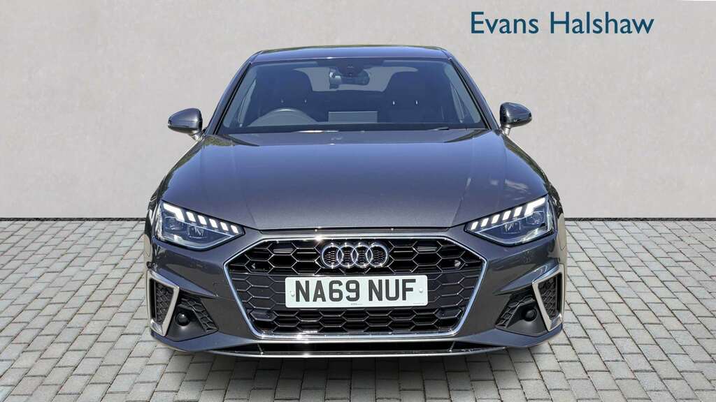 Audi A4 35 Tfsi S Line S Tronic 2019 Grey #3