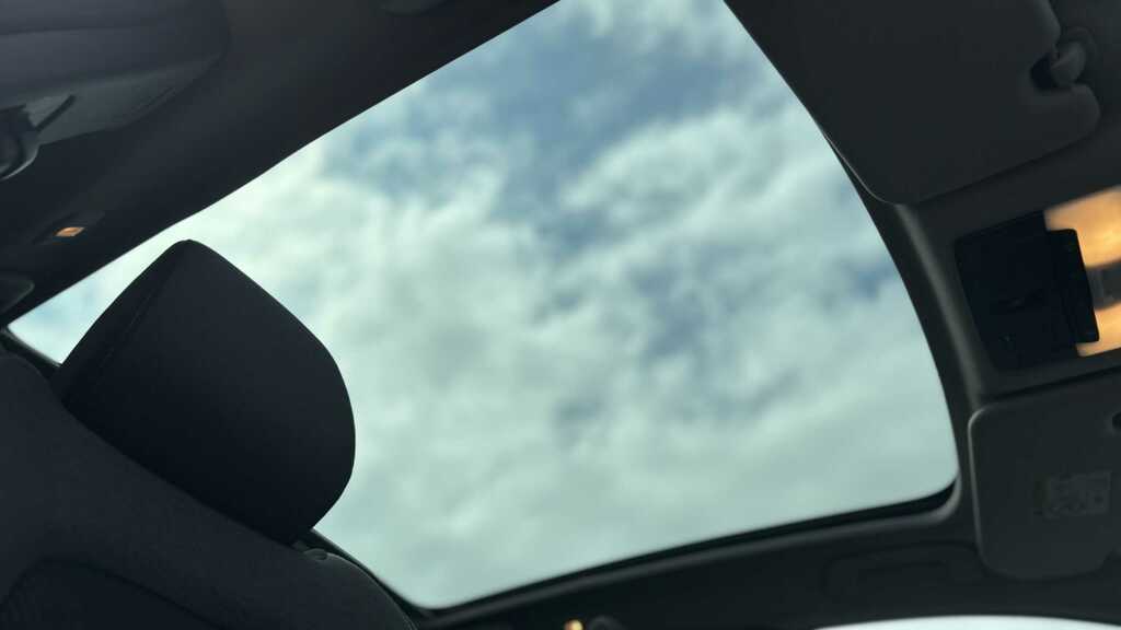 Nissan Qashqai Nissan Qashqai 1.5 E-power N-connecta Glass Roof Black #32