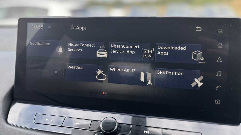 Nissan Qashqai Nissan Qashqai 1.5 E-power N-connecta Glass Roof Black #26