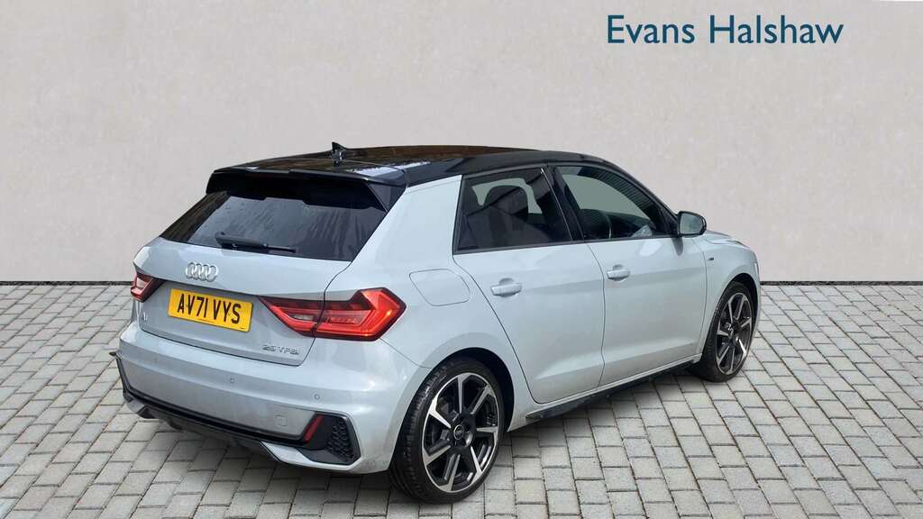 Audi A1 25 Tfsi Technik White #4