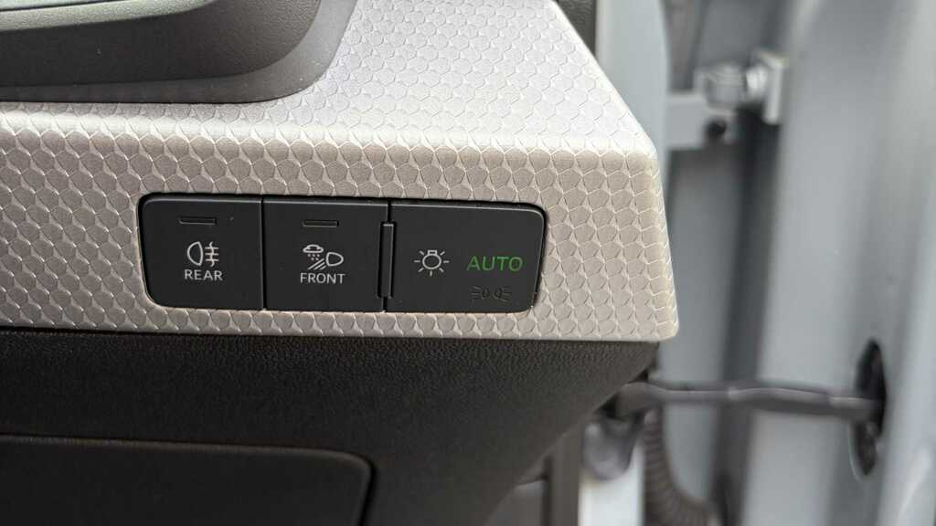 Audi A1 25 Tfsi Technik White #12