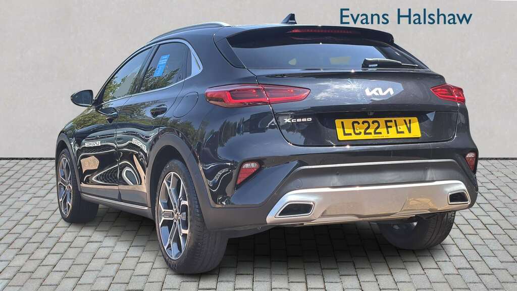 Kia Xceed 1.5T Gdi Isg 4 2022 Black
