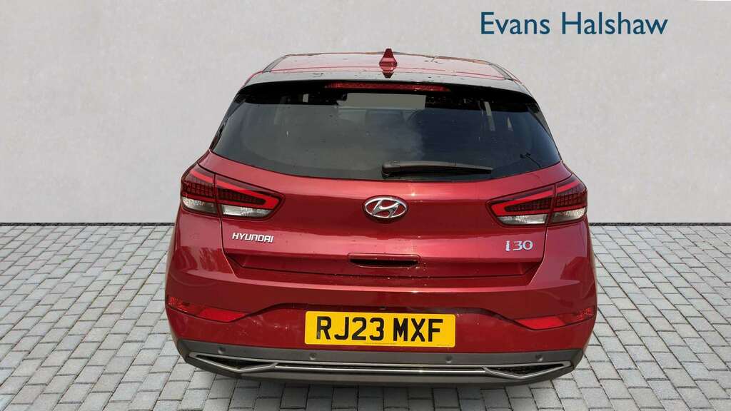 Hyundai I30 1.0T Gdi Premium Dct 2023 Red #5
