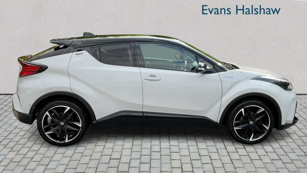 Toyota C-Hr 2.0 Hybrid Gr Sport Cvt 2021 White #3