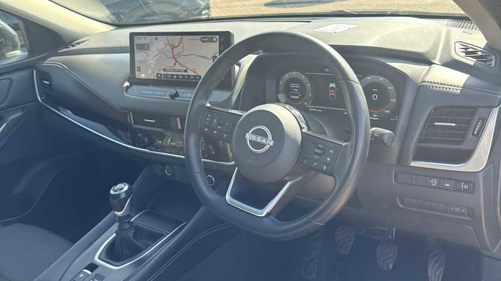 Nissan Qashqai 1.3 Dig-t Mh N-connecta 2024 DV73HNX Black #3