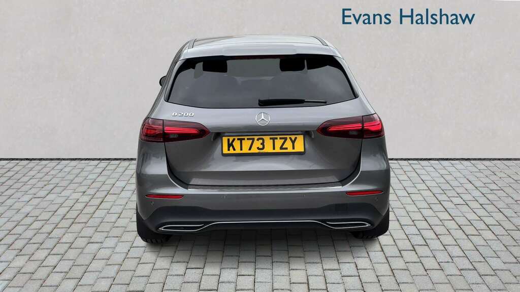 Mercedes-Benz B Class B200 Sport Executive 2023 Grey #4