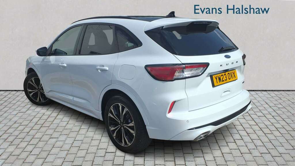 Ford Kuga 2.5 Fhev St-line X Edition Cvt 2023 YW23OVX White #2