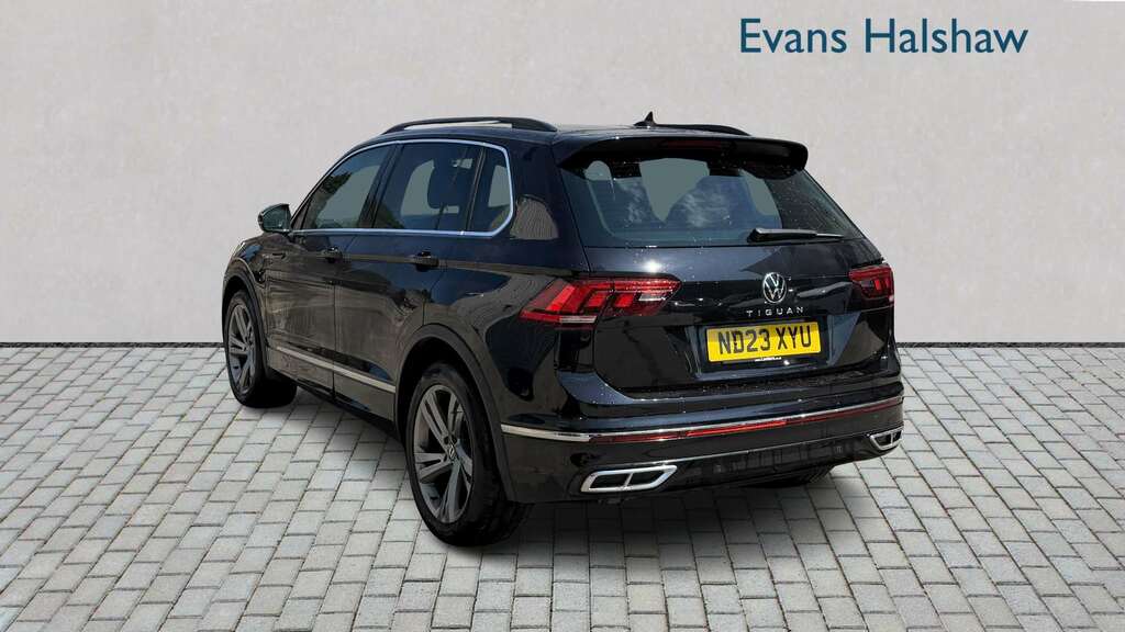 Volkswagen Tiguan 1.5 Tsi 150 R-line Edition Dsg 2023 ND23XYU Black #3
