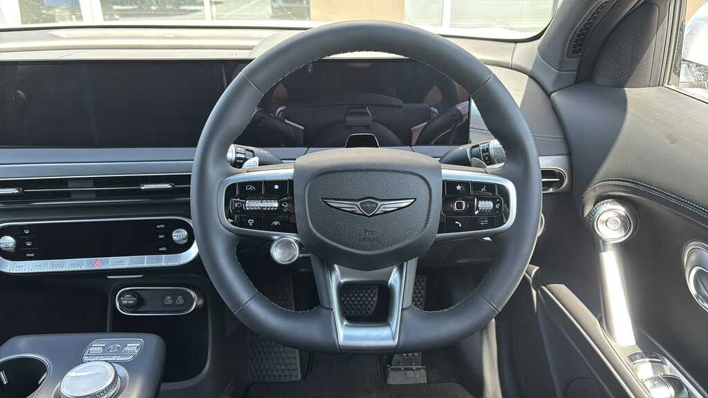Genesis GV60 168Kw Pure 84Kwh 2026 White #6
