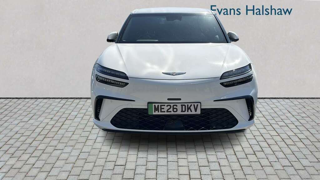 Genesis GV60 168Kw Pure 84Kwh 2026 White #3
