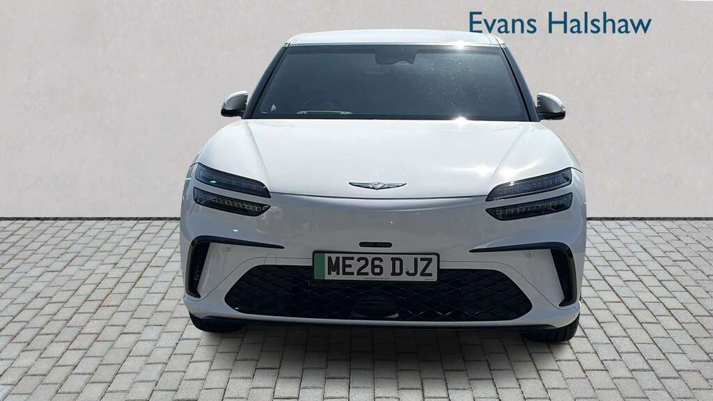 Genesis GV60 168Kw Pure 84Kwh 2026 White #3
