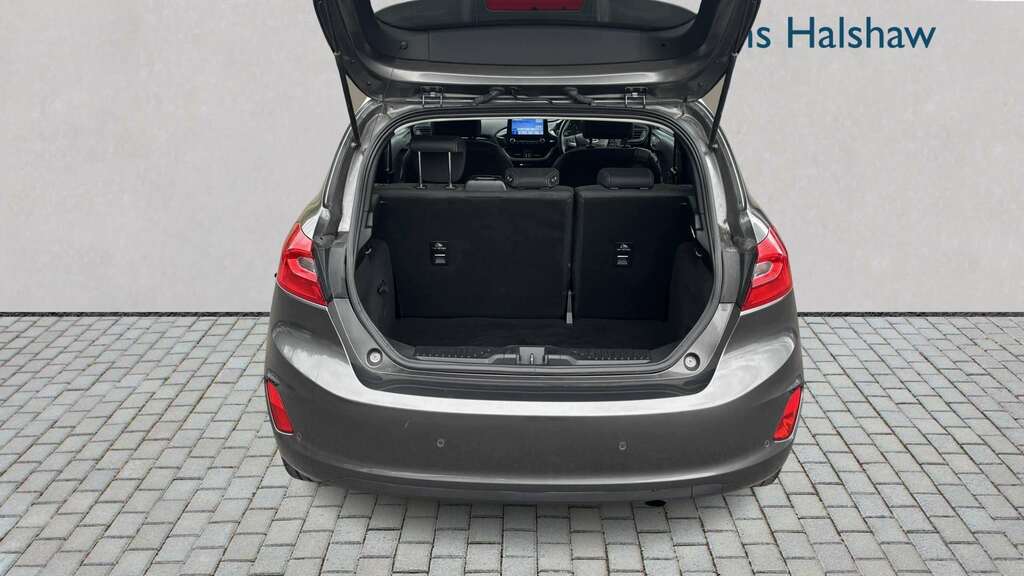 Ford Fiesta 1.1 Zetec 2017 AV67ULN Grey #3