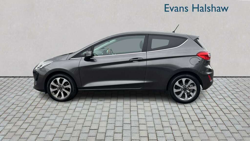 Ford Fiesta 1.1 Zetec 2017 Grey