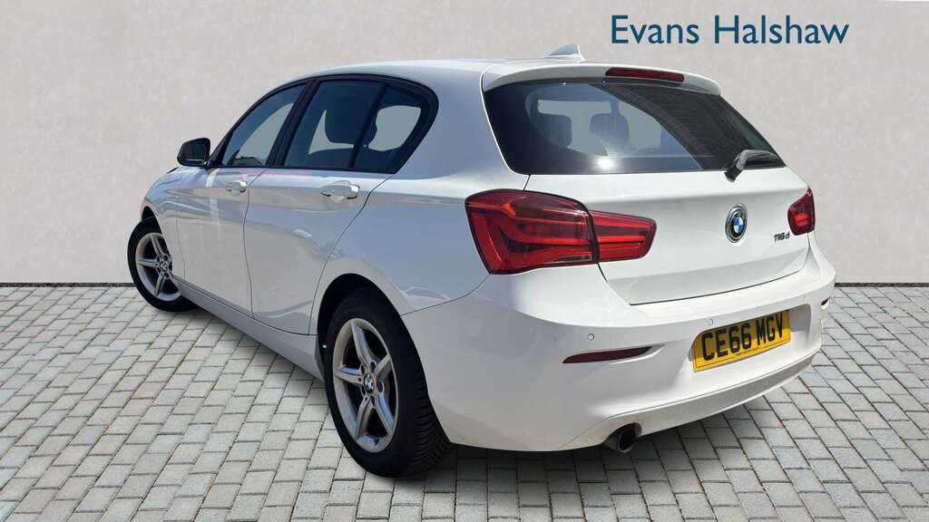 BMW 1 Series 116D Efficientdynamics Plus Red #2