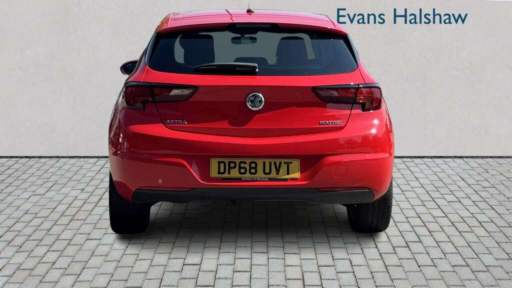 Vauxhall Astra 1.0T Ecotec Design 2018 DP68UVT Red #4