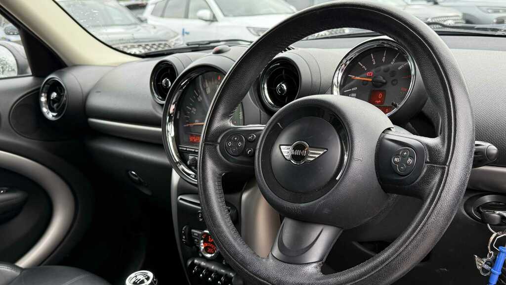 Mini Countryman Cooper D Blue #8