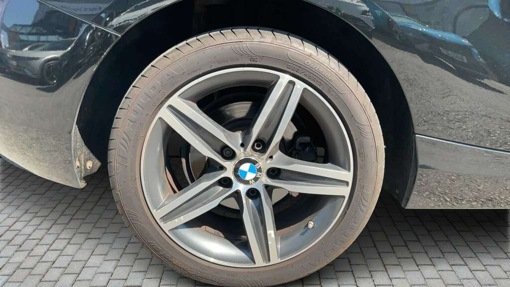 BMW 1 Series 118D Sport Nav 2017 FG67MFF Black #6