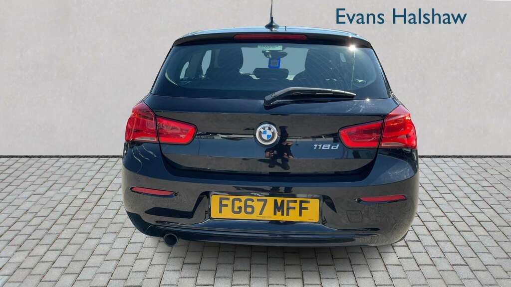 BMW 1 Series 118D Sport Nav 2017 FG67MFF Black #5