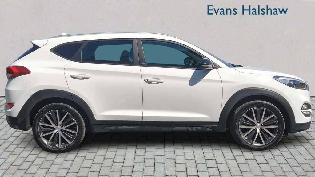 Hyundai Tucson 1.7 Crdi Blue Drive Go Se 2Wd 2018 White #5
