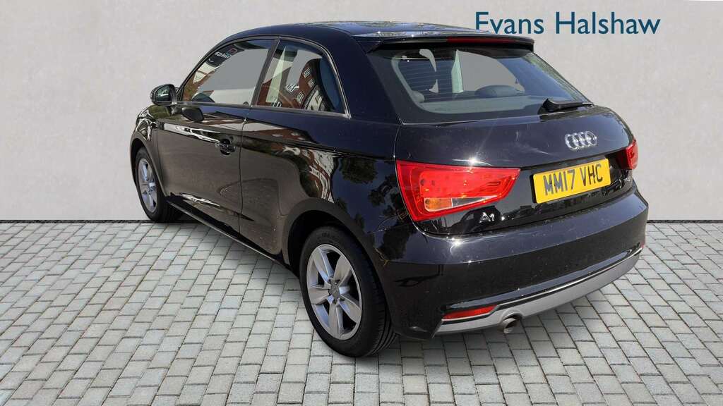 Audi A1 1.0 Tfsi Se 2017 Black #2