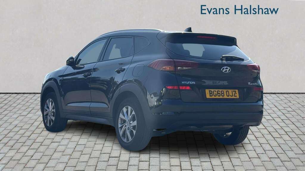 Hyundai Tucson 1.6 Gdi Se Nav 2Wd 2018 Black