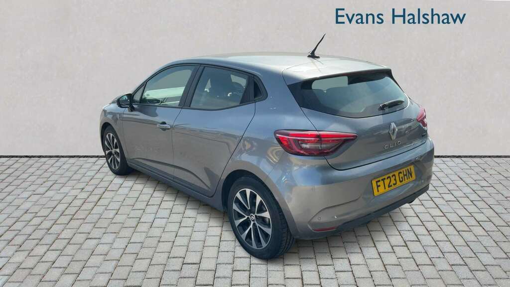 Renault Clio 1.6 E-tech Full Hybrid 145 Evolution 2023 Grey