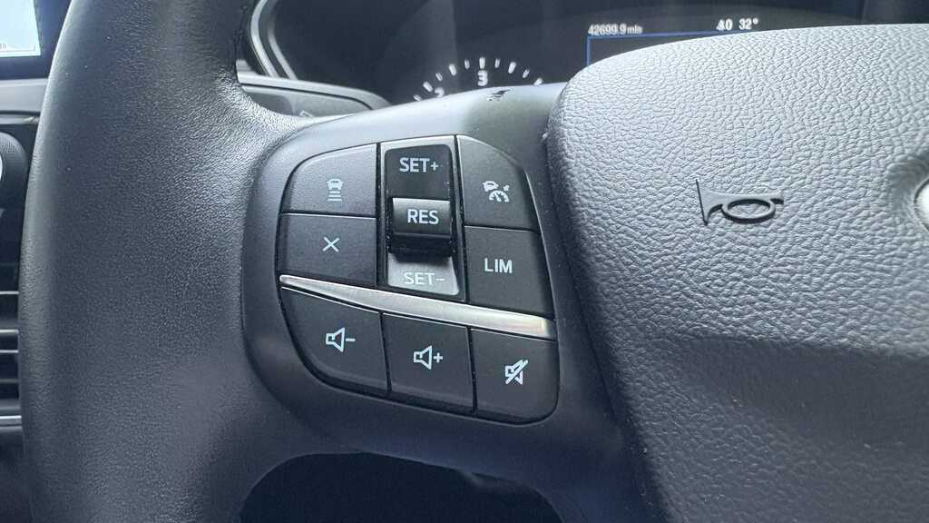 Ford Kuga 2.0 Ecoblue Mhev Titanium First Edition 2020 Black #4