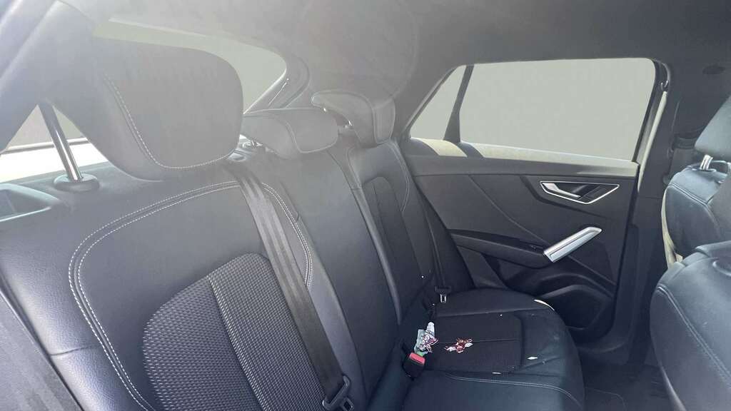 Audi Q2 35 Tfsi S Line S Tronic 2019 AJ19WVK Grey #5