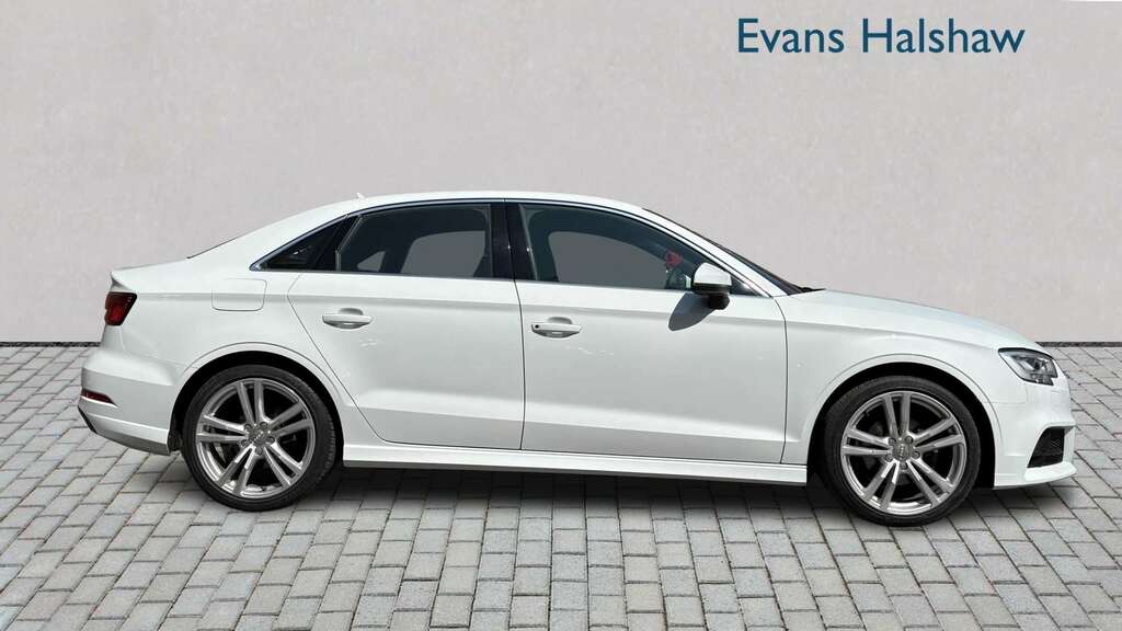 Audi A3 1.5 Tfsi S Line 2018 White #4