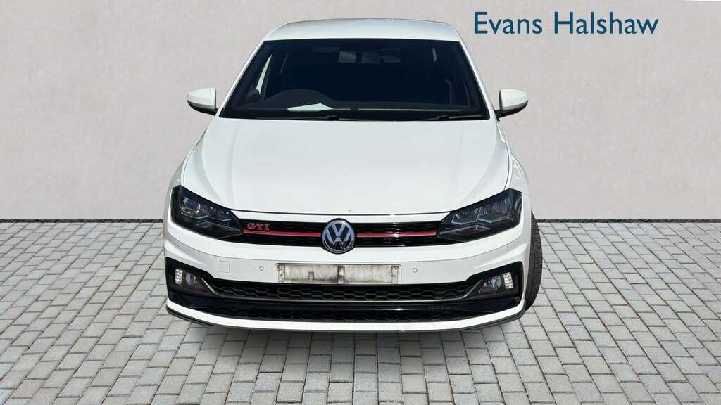 Volkswagen Polo 2.0 Tsi Gti Dsg 2019 RN19YWM White #4