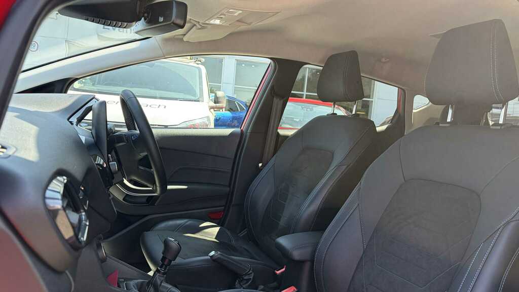 Ford Fiesta 1.0 Ecoboost Active X 2023 Red #4