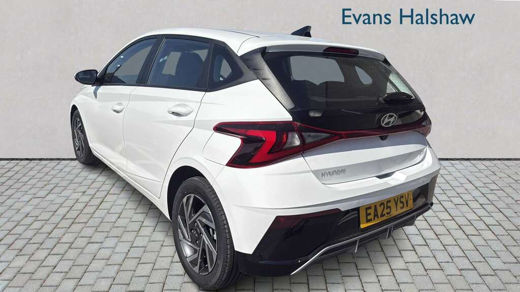 Hyundai I20 1.0T Gdi Advance Nav 2025 White