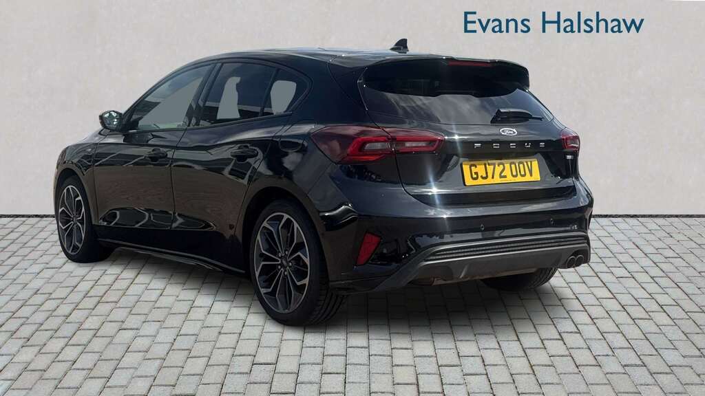 Ford Focus 1.0 Ecoboost Hybrid Mhev 155 St-line Vignale 2 GJ72OOV Black