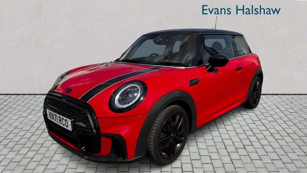 Mini Hatch 1.5 Cooper Sport 2022 KN71RCO Red #3
