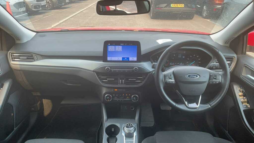 Ford Focus Active Style Red #10
