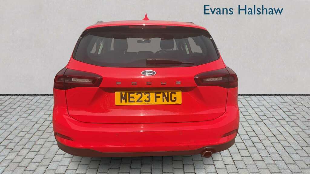 Ford Focus Active Style Red #2