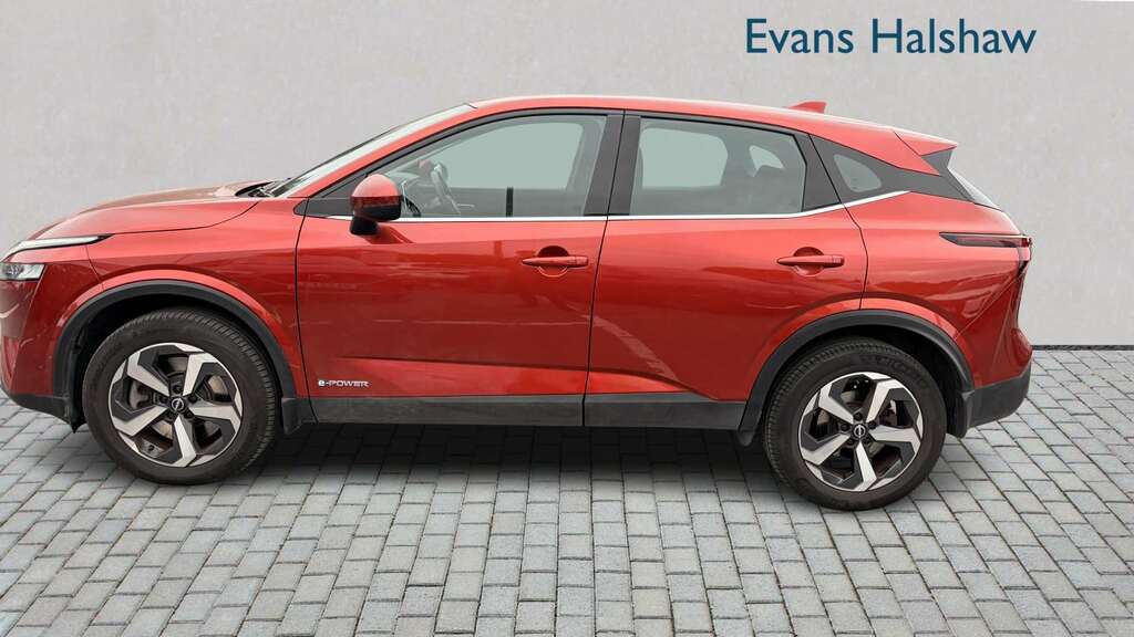Nissan Qashqai 1.5 E-power Acenta Premium 2023 Red