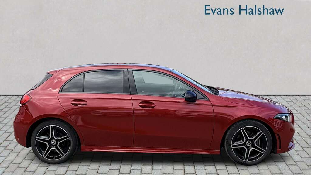 Mercedes-Benz A Class A180 Amg Line Executive 2022 SA72NUJ Red #3