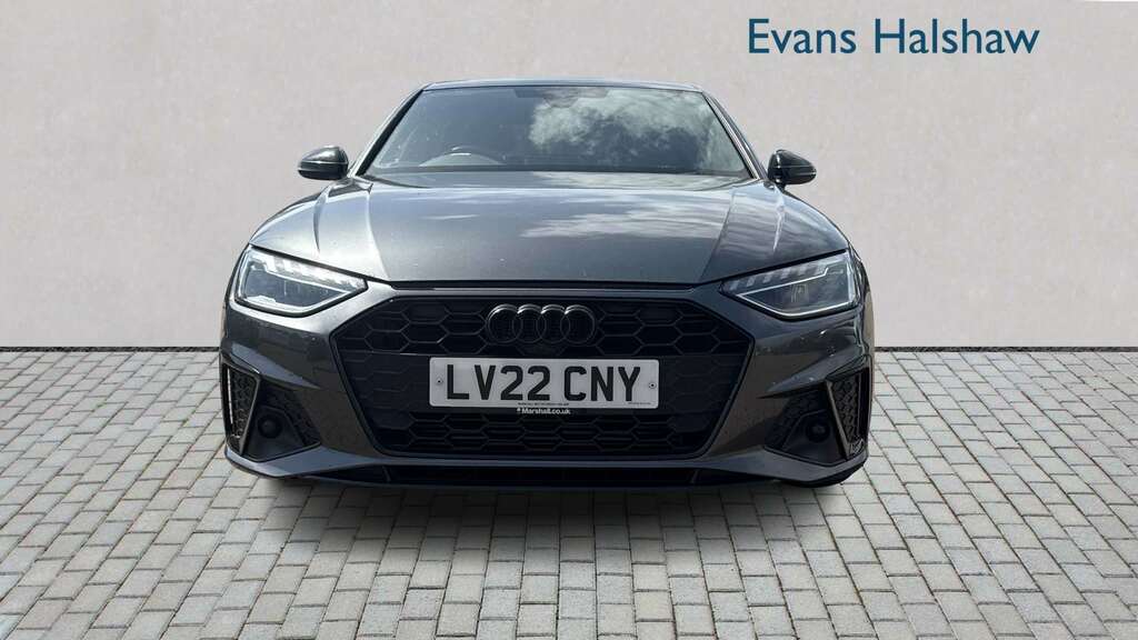 Audi A4 35 Tfsi Black Edition S Tronic 2022 Grey #4