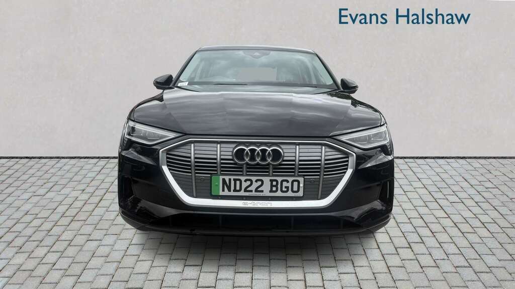 Audi E-tron 300Kw 55 Quattro 95Kwh Technik 2022 ND22BGO Black #3