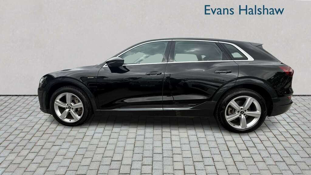 Audi E-tron 300Kw 55 Quattro 95Kwh Technik 2022 ND22BGO Black #5