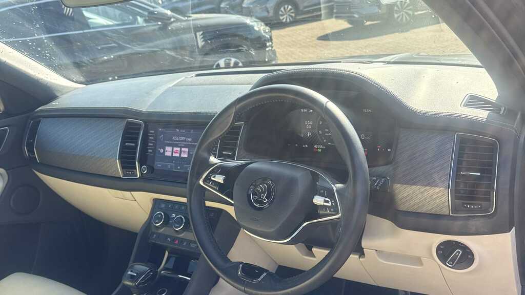 Skoda Kodiaq 1.5 Tsi Se L Executive Dsg 7 Seat 2022 LM72VUV Grey #4