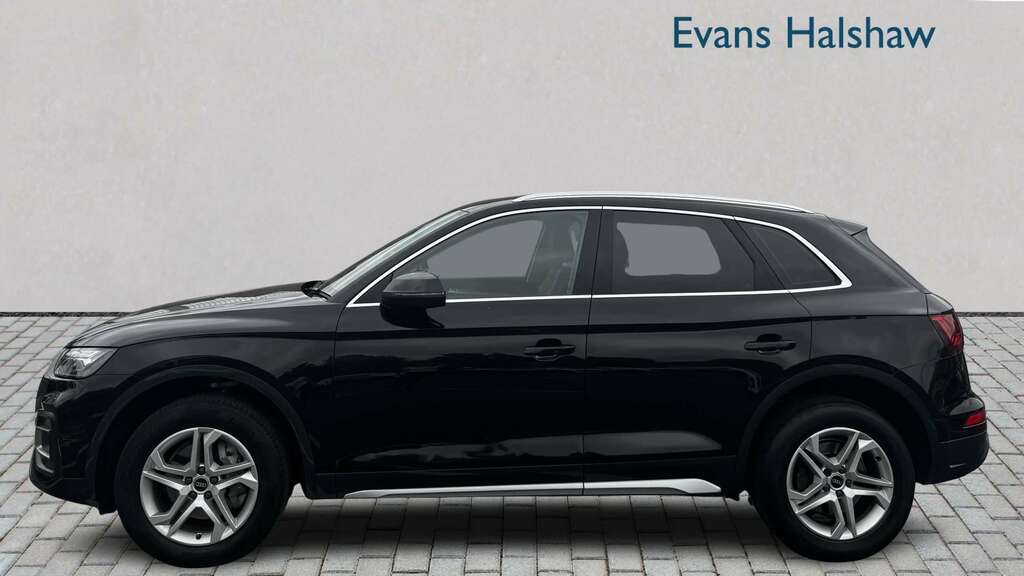 Audi Q5 45 Tfsi Quattro Sport S Tronic 2022 Black #3