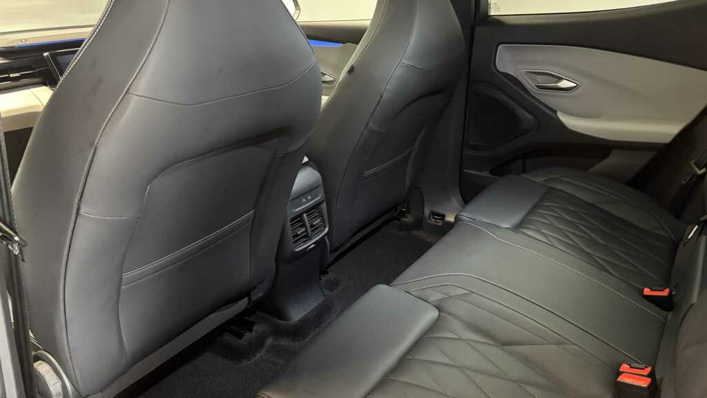 Ford Explorer Standard Range 52Kwh Select #23