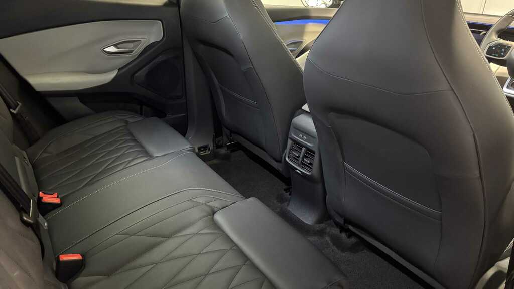 Ford Explorer Standard Range 52Kwh Select #20