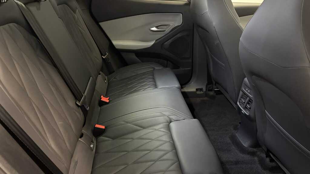 Ford Explorer Standard Range 52Kwh Select #21